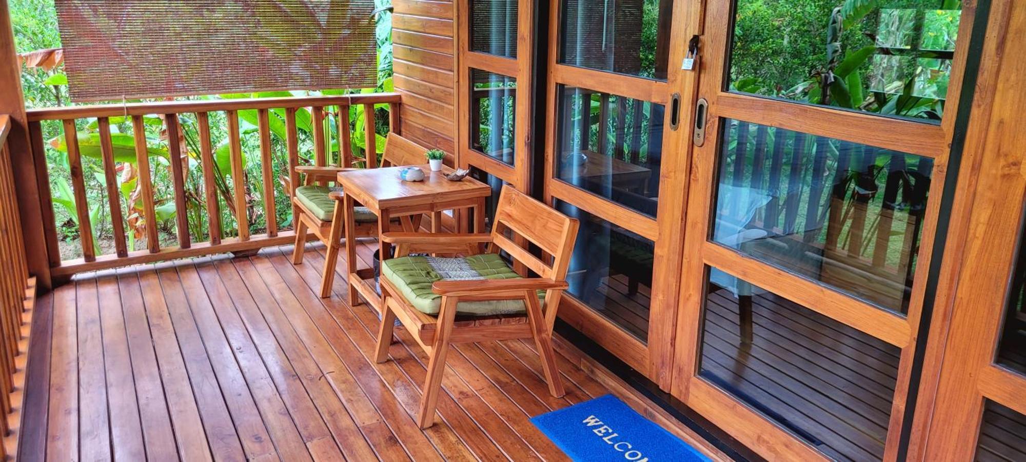 Acomodação com café da manhã  Samui Blue Bird Mae Nam