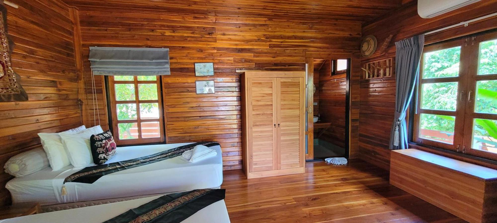 Samui Blue Bird Acomodação com café da manhã  Mae Nam
