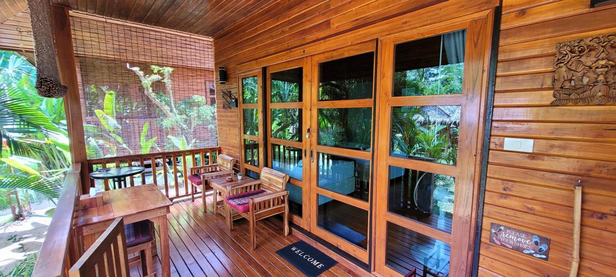 Samui Blue Bird Mae Nam